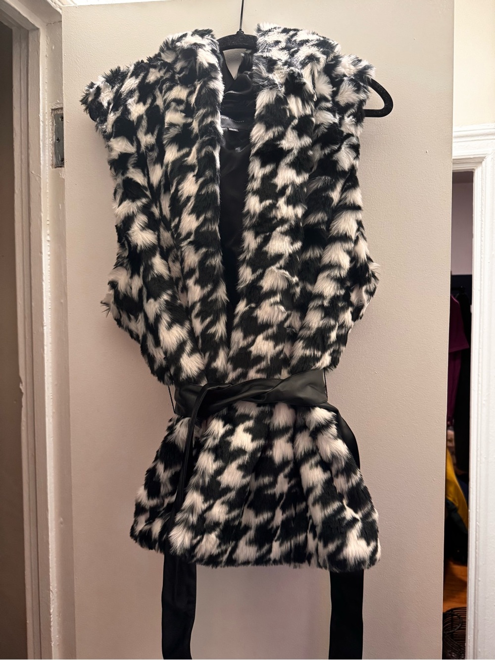 Lane Bryant Black & White Faux Fur Vest